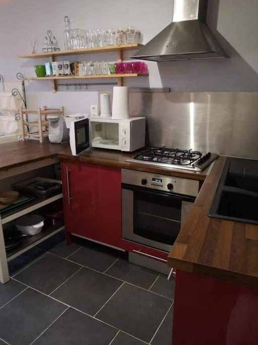 Kuchnia lub aneks kuchenny w obiekcie Coquet T1 hyper centre