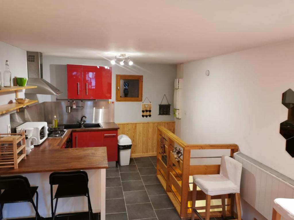 Kuchnia lub aneks kuchenny w obiekcie Coquet T1 hyper centre