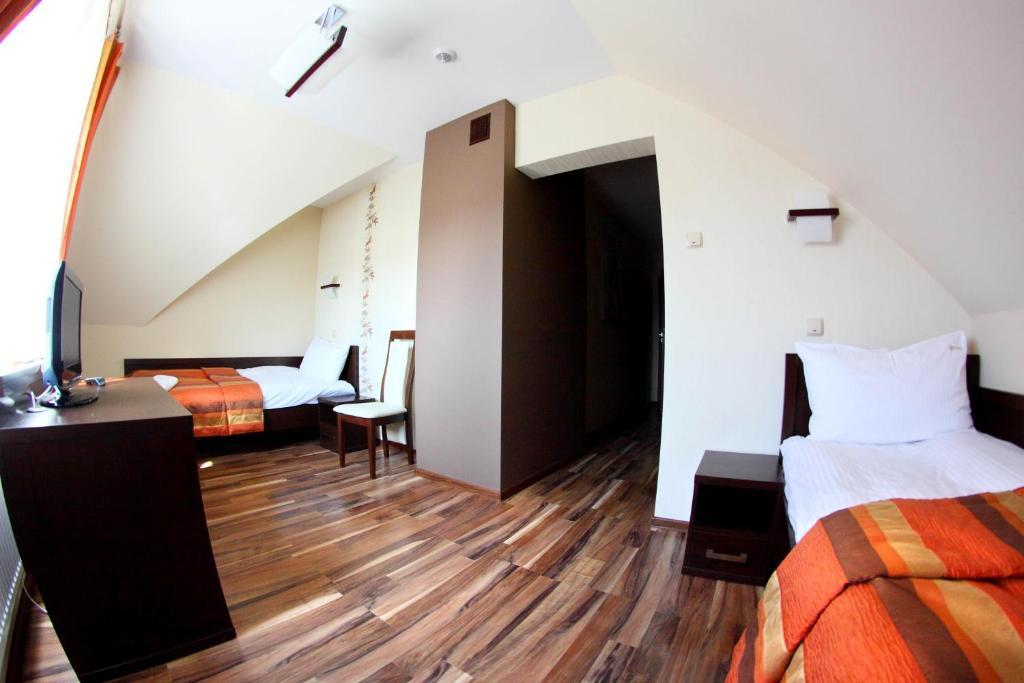 Hotel Mieszko - Resim 34