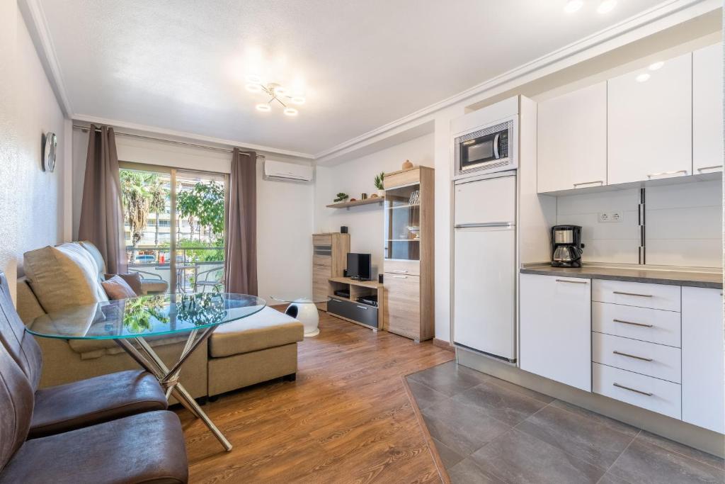 Fotografie z fotogalerie ubytování Apartamento moderno en la playa v destinaci Torrevieja