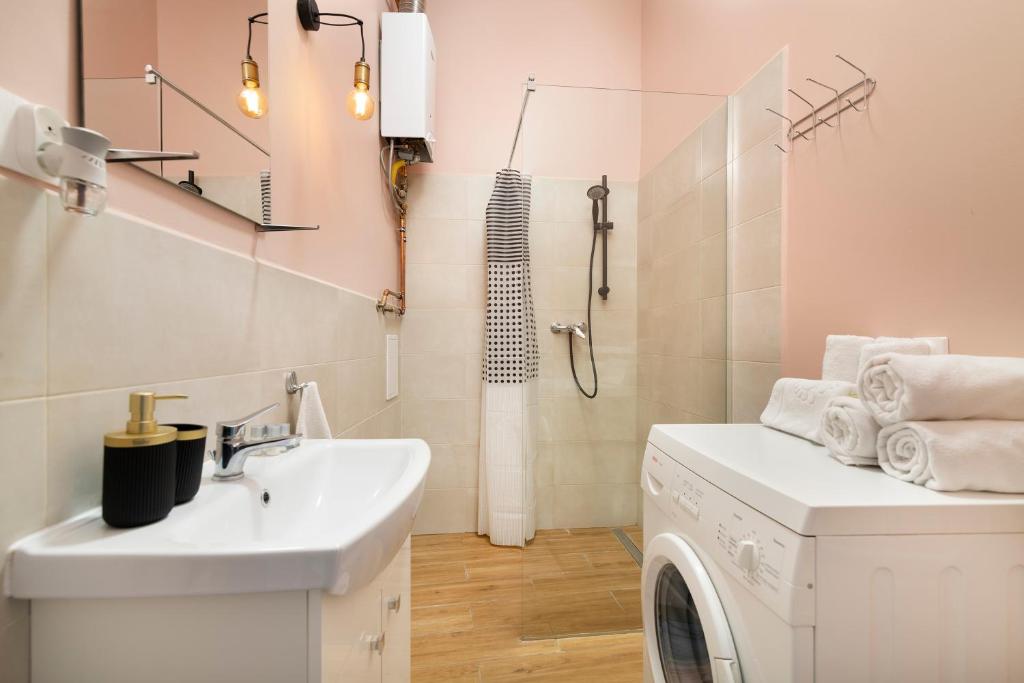 Kúpeľňa v ubytovaní Easy Rent Apartments - Old Town