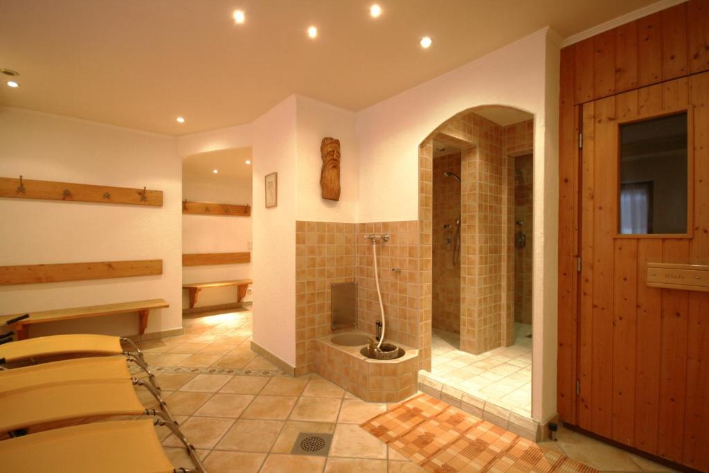 Koupelna v ubytování Hotel Alpensonne