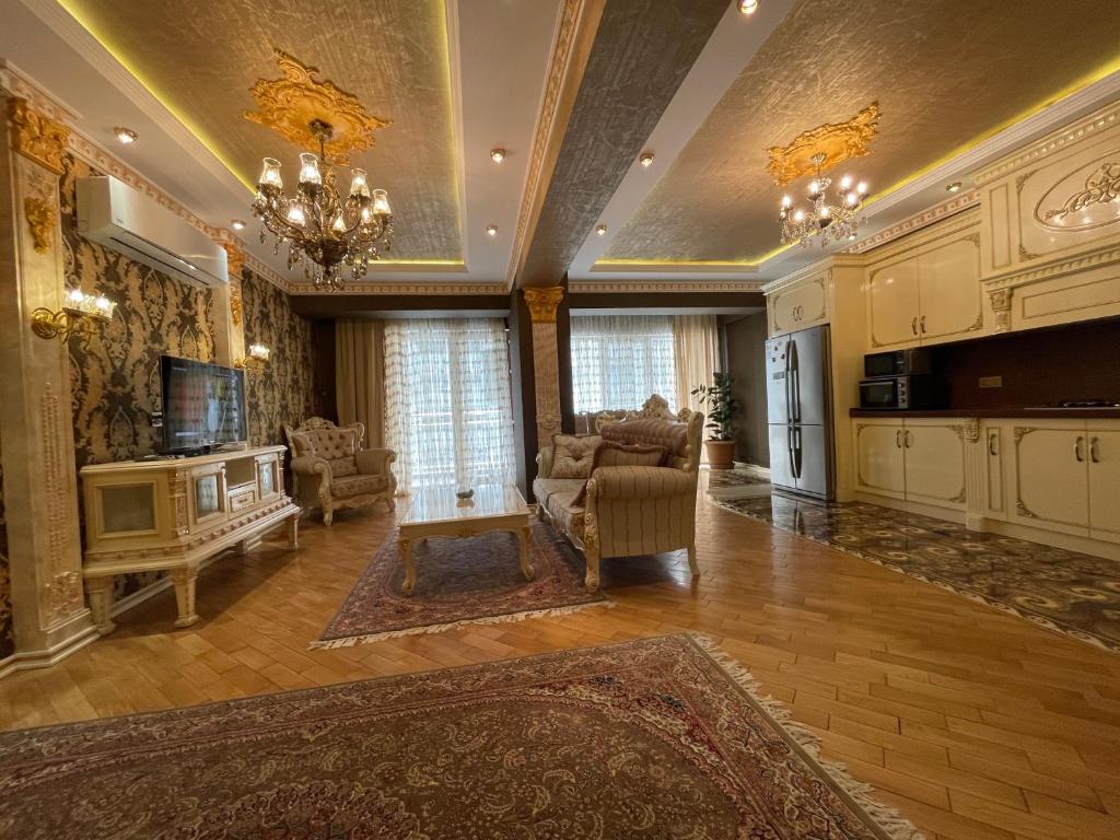 Park Azure Louvre apartment - Housity
