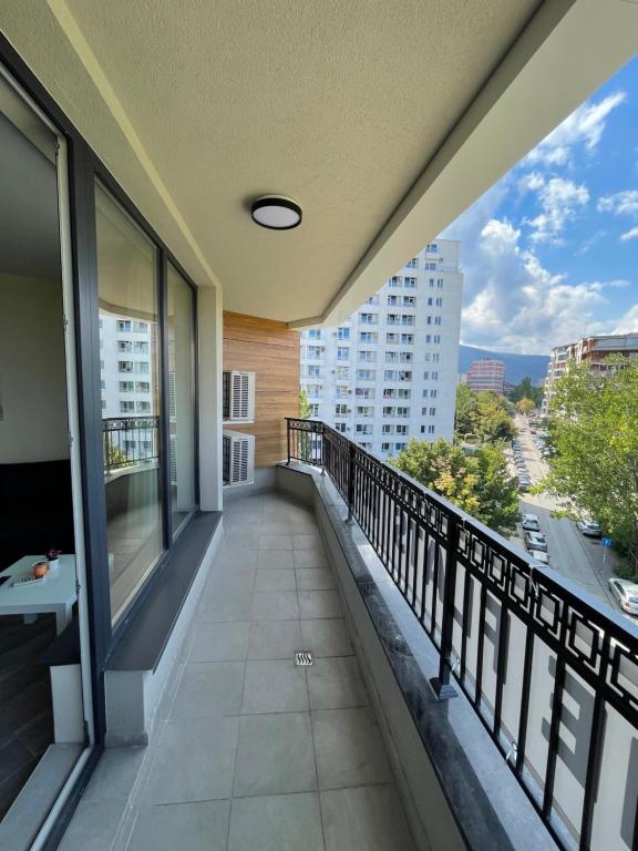 Movie flats - 