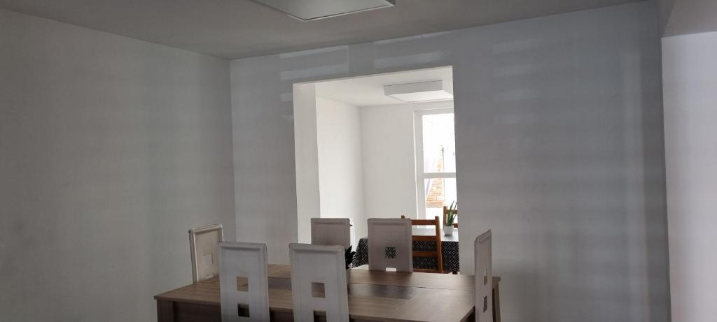 maison meublée 6 personnes - Three-Bedroom Apartment