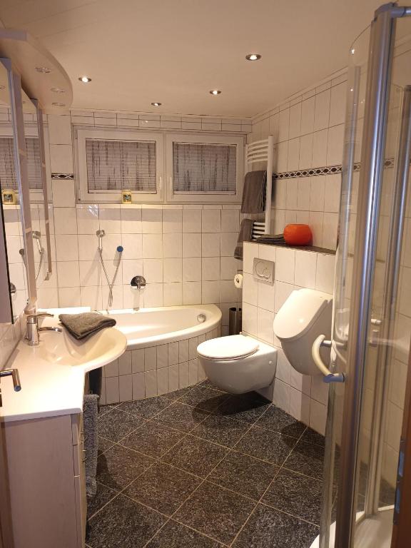 Koupelna v ubytování Haus Luise Weber