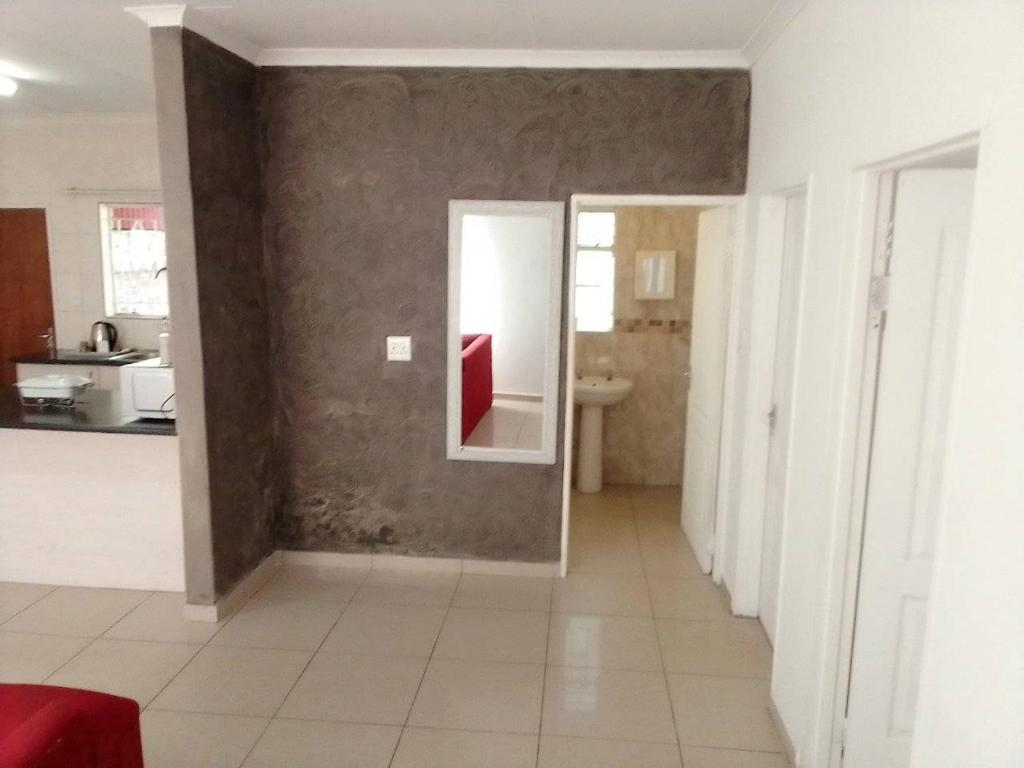 Chalet Zeerust Self catering South Africa