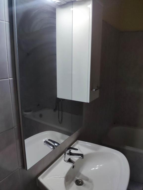 Koupelna v ubytování GCM 1 ROOMS kentro k parking