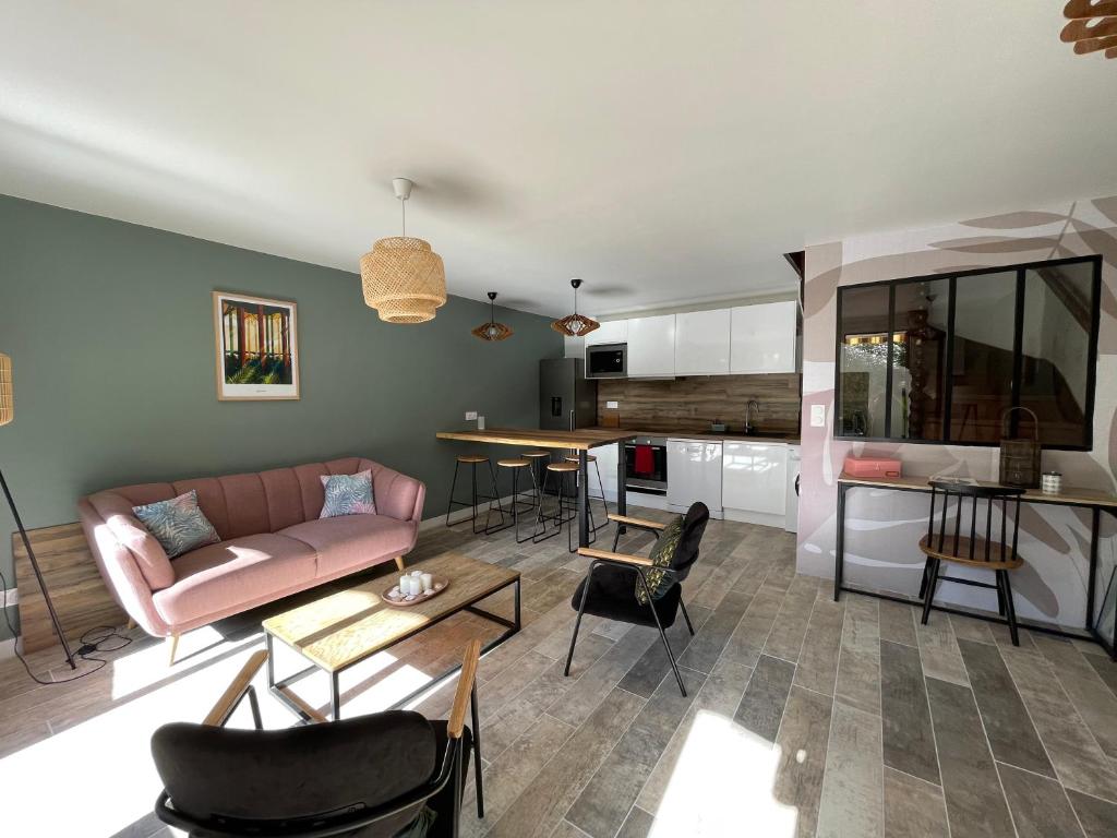 Posedenie v ubytovaní Maison chaleureuse entre pins et océan