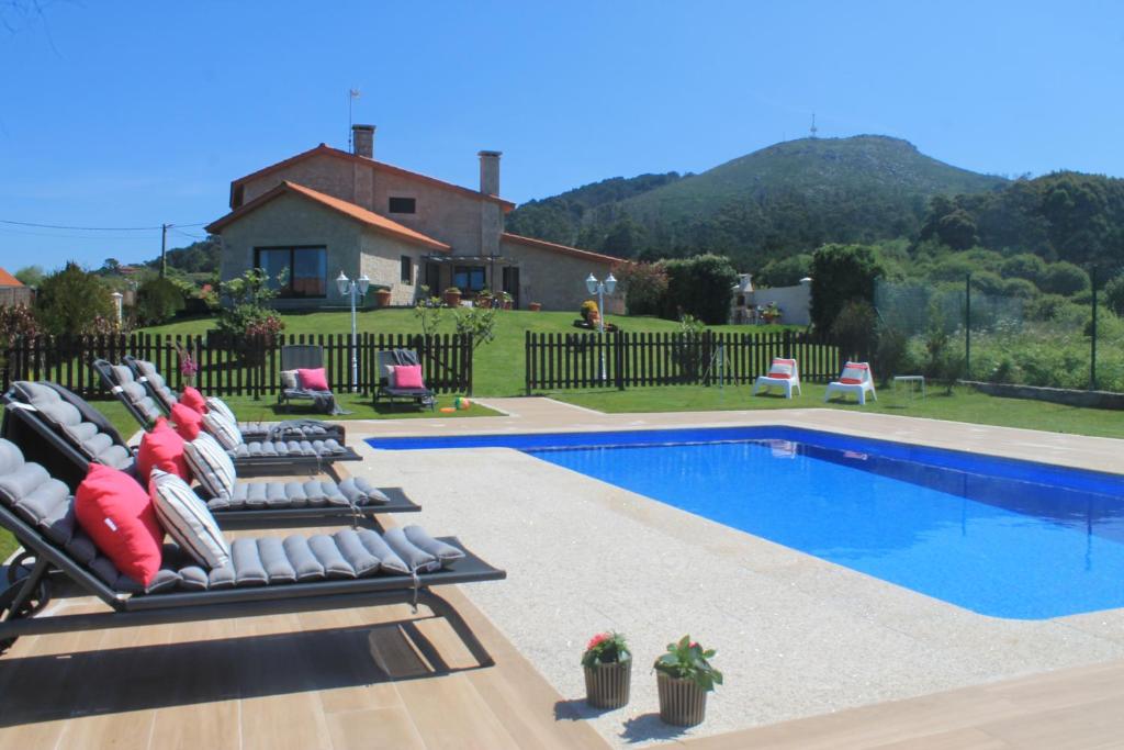 Bazén v ubytování Luxury Singular Villa Carolina nebo v jeho okolí