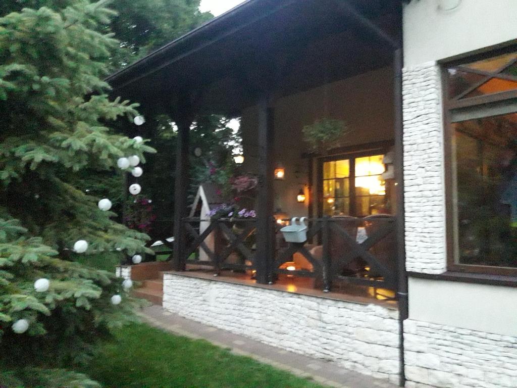 Vonkajšia záhrada v ubytovaní Jurajskie Zacisze