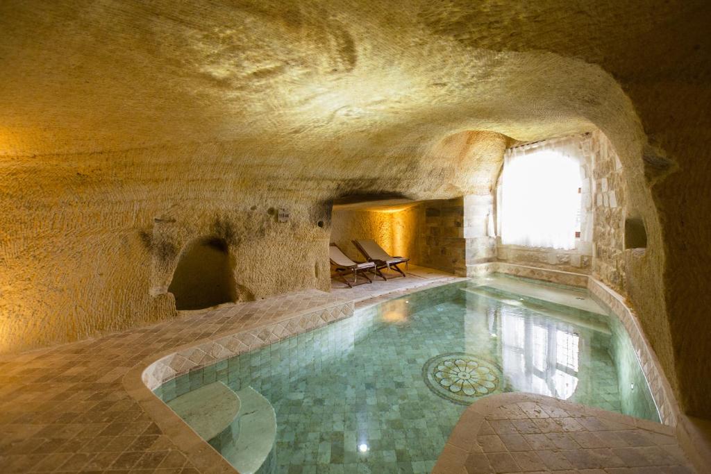 Piscina en o cerca de Kayakapi Premium Caves Cappadocia