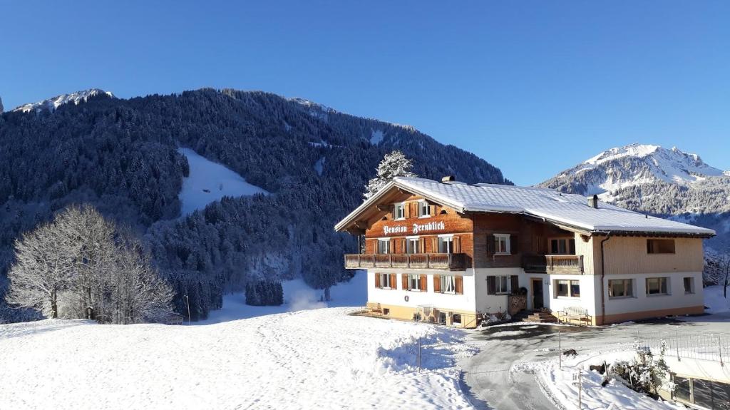 Nespecifikovaný výhled na hory nebo výhled na hory při pohledu z bed and breakfast