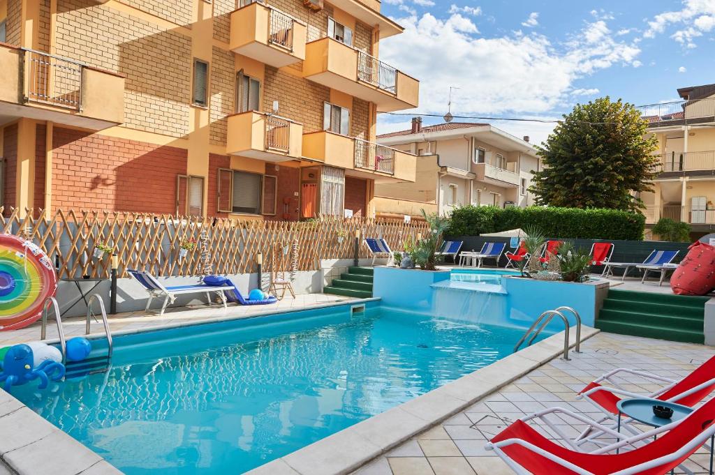Bazén v ubytování Hotel A Casa Nostra nebo v jeho okolí