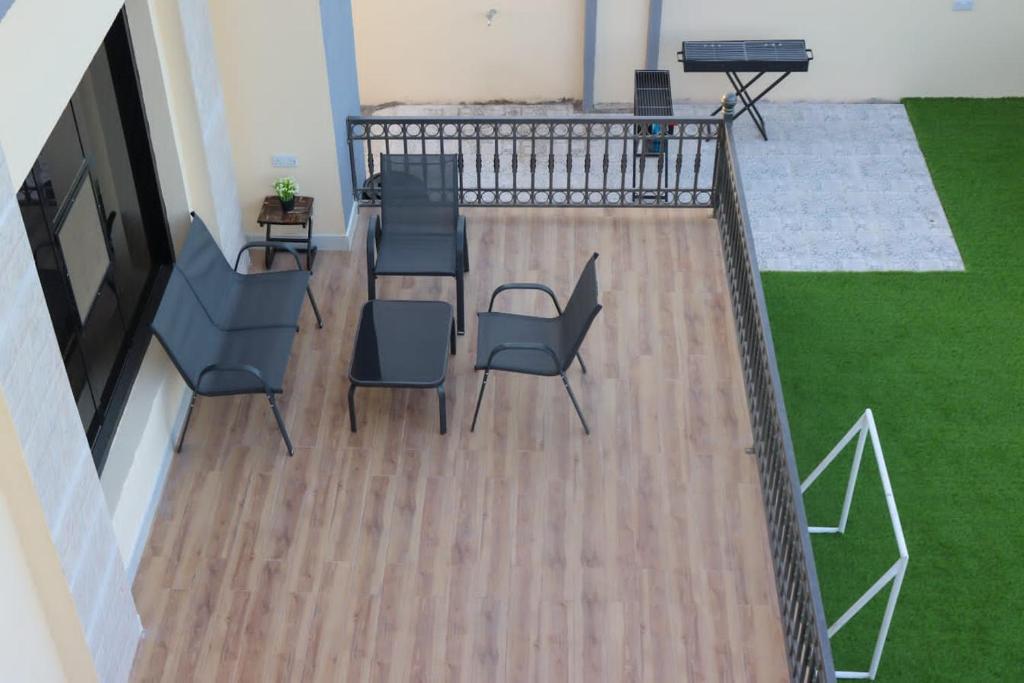 Ruang duduk di استراحة مارينا ضباب marina dibab guste house