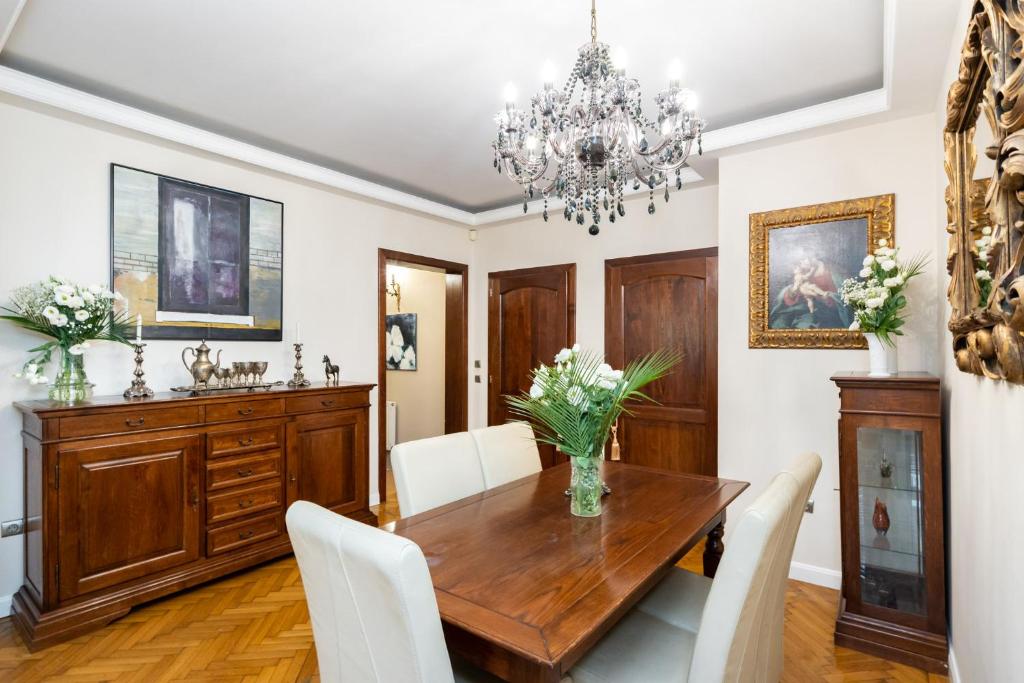 Fotografie z fotogalerie ubytování Casa Lu v Bukurešti
