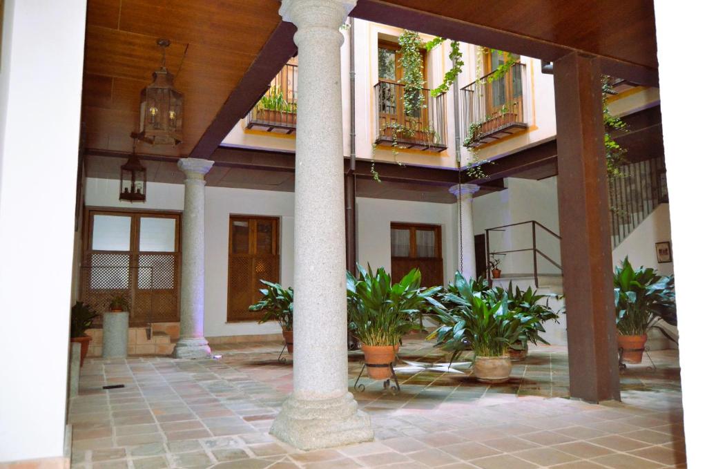 El Palacio de Nuncio - 19