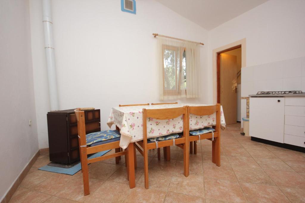 Fotografia z galérie ubytovania Secluded fisherman's cottage Cove Magrovica - Telascica, Dugi otok - 8122 v destinácii Sali