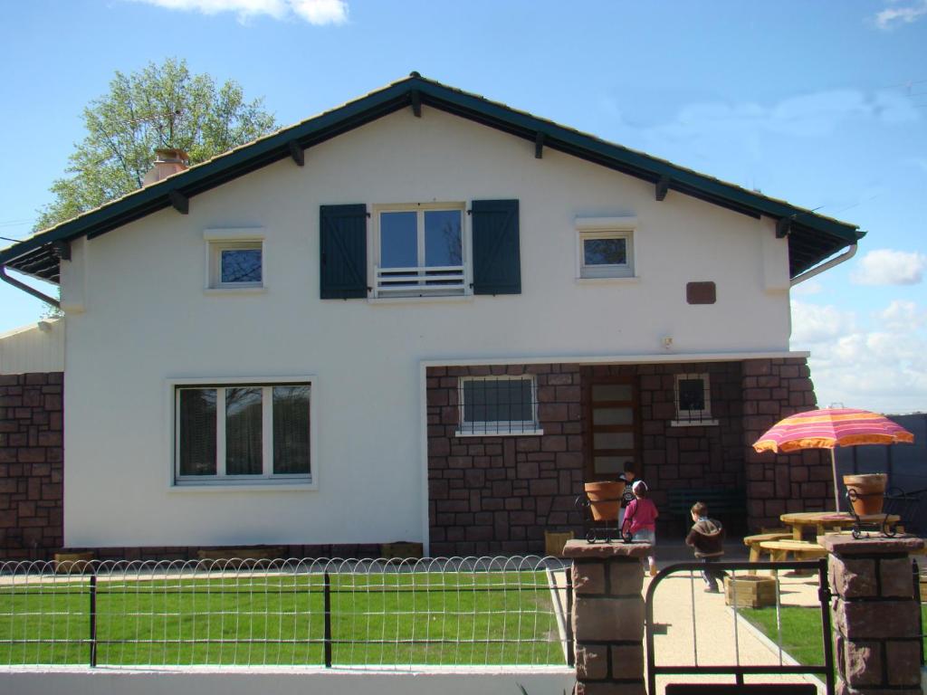 Les Gîtes Malidri - Holiday Home Notre Désir