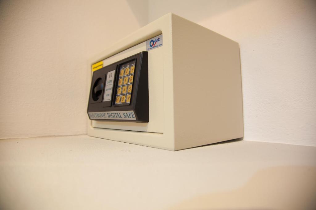 Austrian Garden Hotel & Restaurant Patong - 5