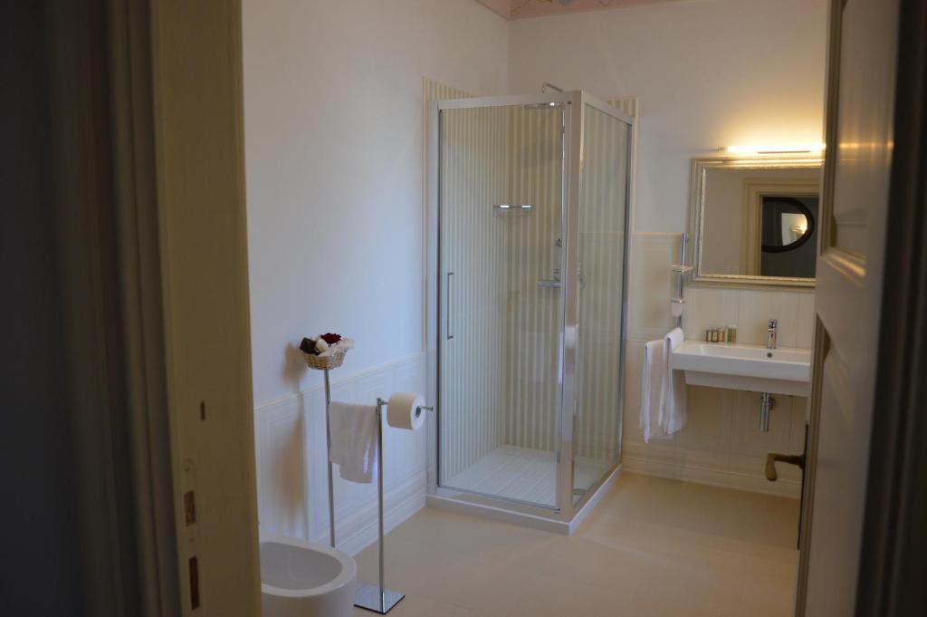 Palazzo Vallebona - 8