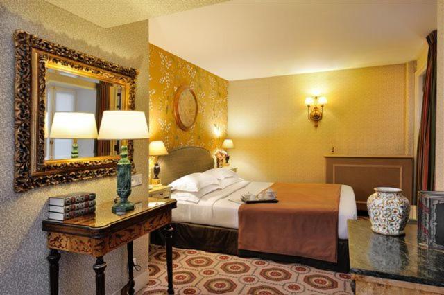 Hôtel des Grands Hommes - Resim 36