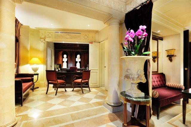 Hôtel des Grands Hommes - Resim 43