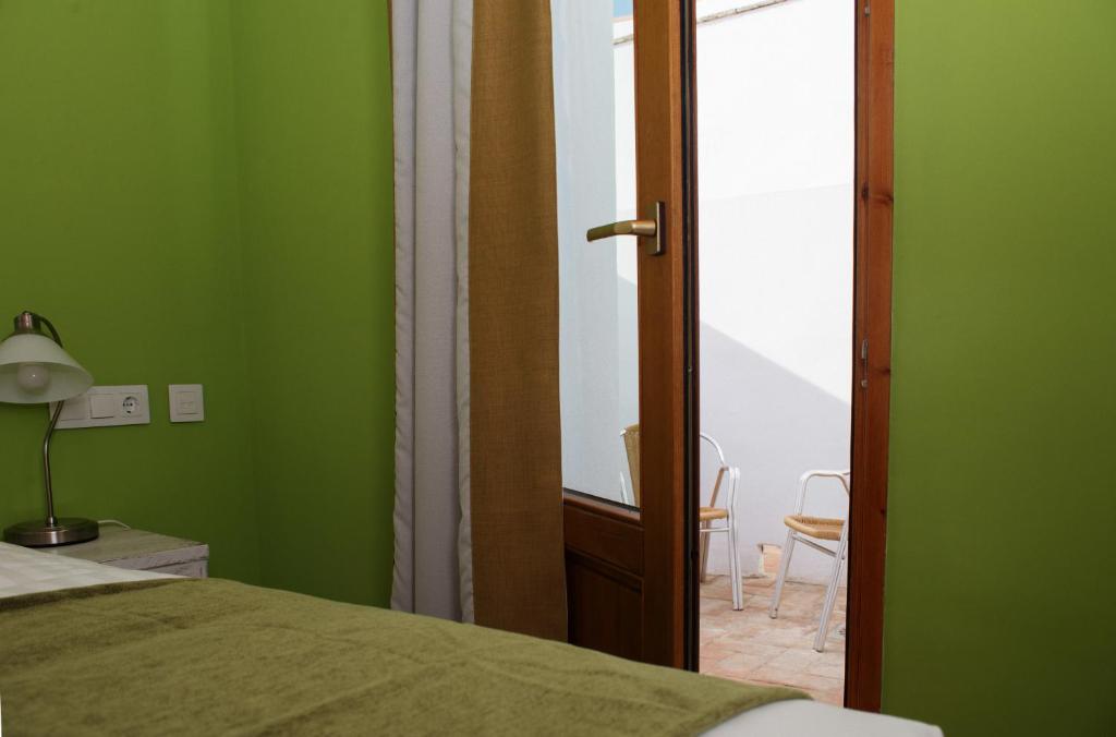 Ad Hoc Carmen - Resim 29