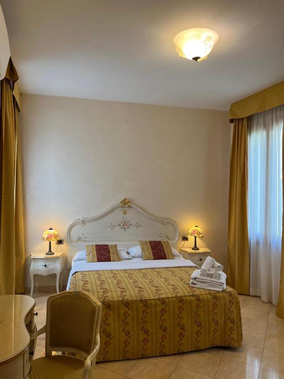 رزرو هتل، مسافرخانه آنجلس | 09037376597