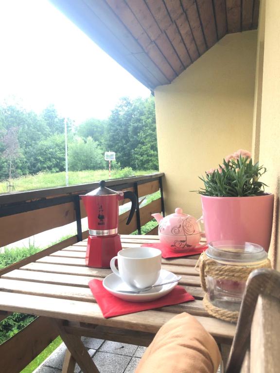 Balkón nebo terasa v ubytování Apartmán s výhledem na Jezerní stěnu