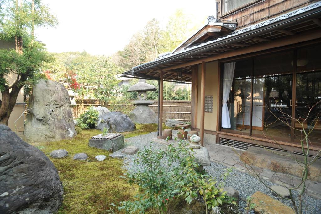 Zahrada ubytování Ryokan Yamazaki