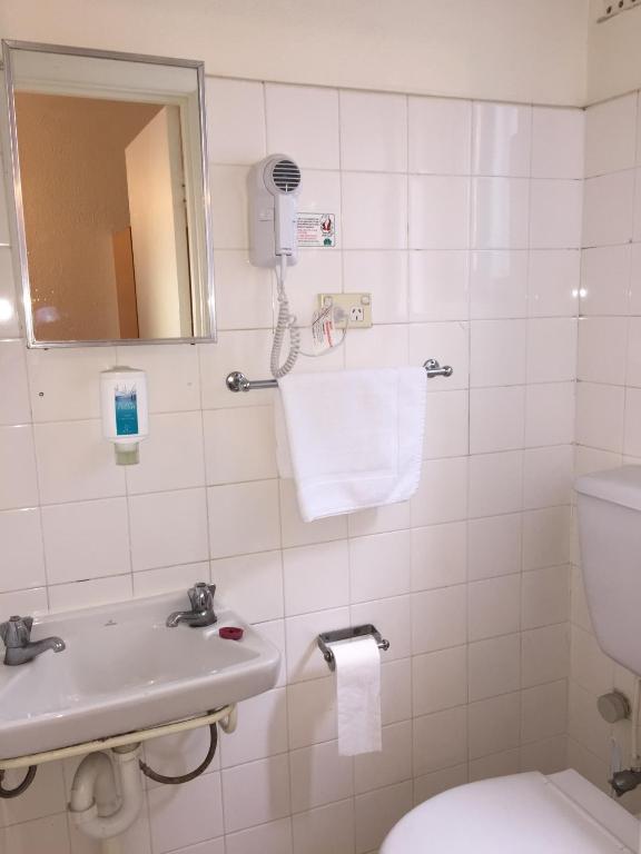 Koupelna v ubytování Tollgate Motel