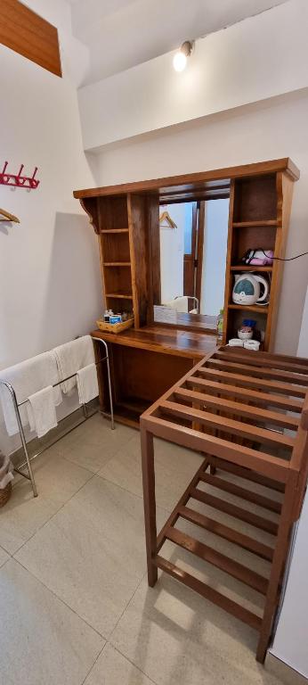 Hilltop Guest House - 14