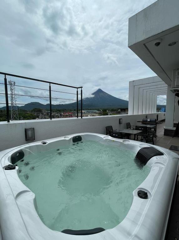 J Spazio Apartelle and Cafe - Penthouse -appartement