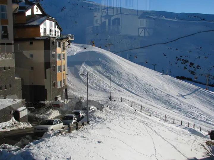 Precioso apartamento a pie de pista en Sierra Nevada v zimě
