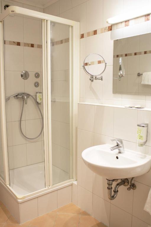 Koupelna v ubytování Isar City Hotel