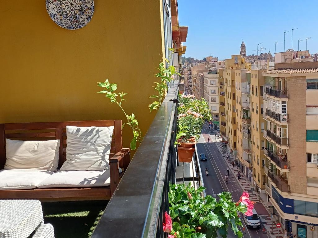 A balcony or terrace at Sun And Chic Malaga
