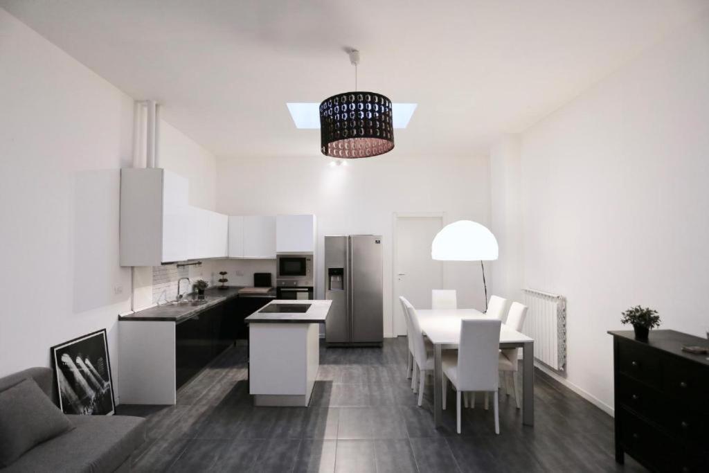 A kitchen or kitchenette at TREND APARTMENTS