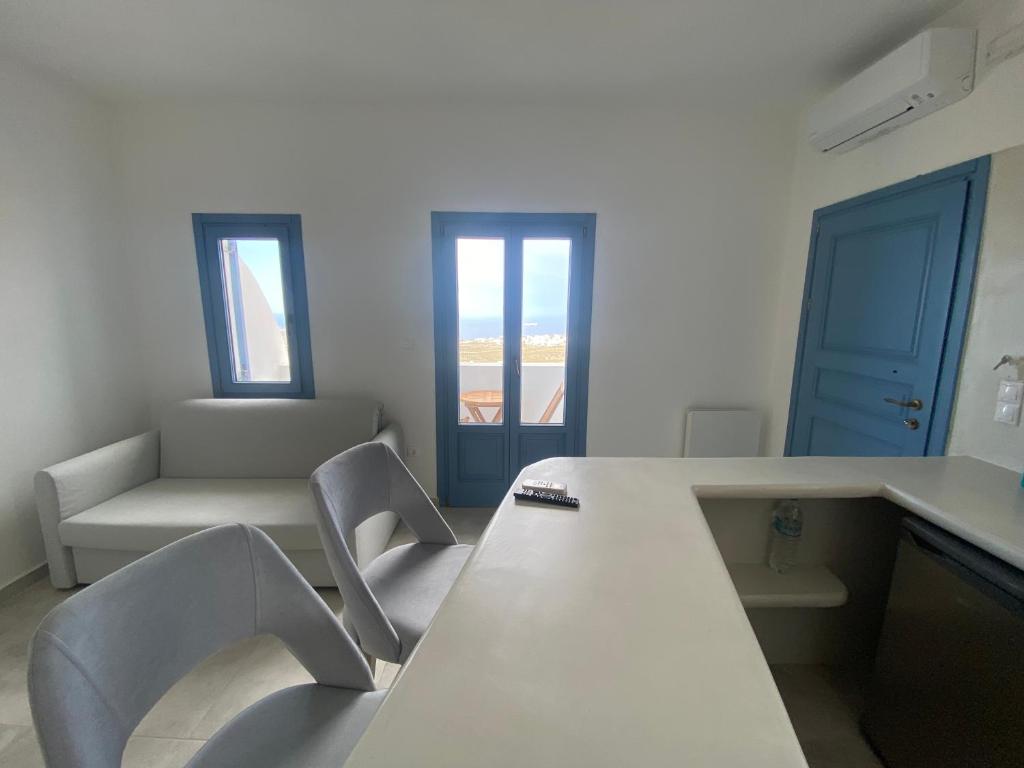 Fotografia z galérie ubytovania ENA suites Santorini v destinácii Pyrgos