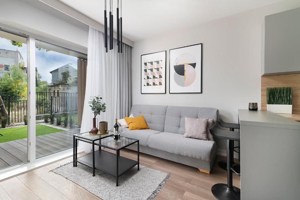 EASY RENT Apartments WETTERA, Lublin Updated 2024 Prices