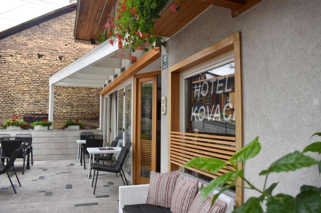 Restaurace v ubytování Hotel Kovači