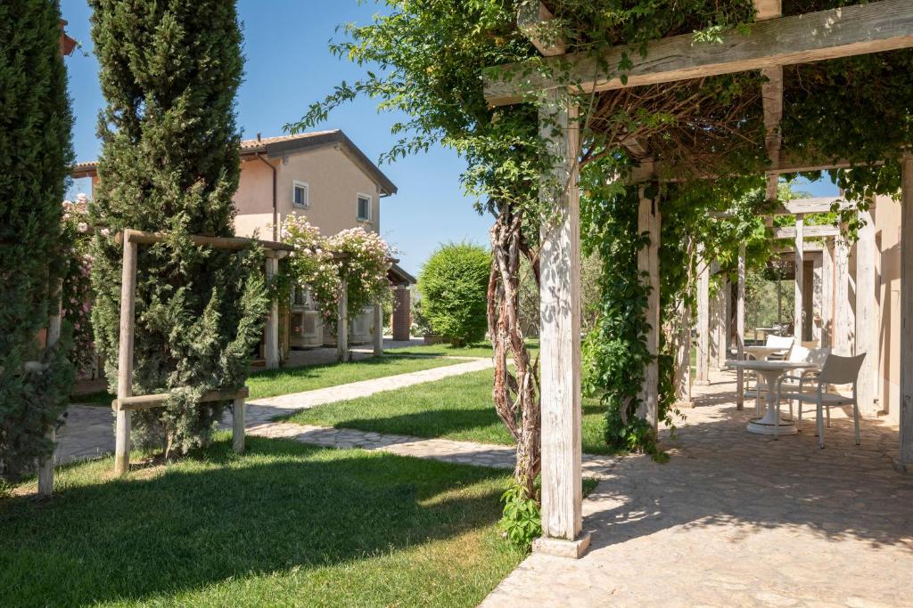 Zahrada ubytování Guadalupe Tuscany Resort