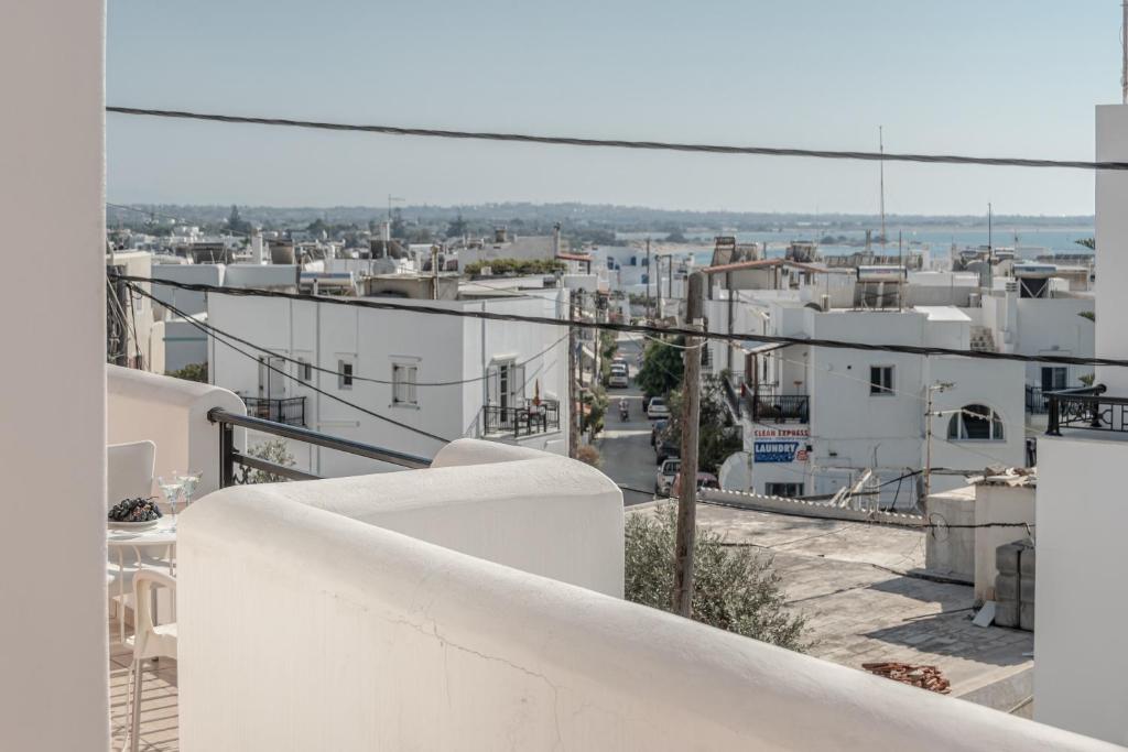 Balkon lub taras w obiekcie Optasia Naxos Center 2 bedroom New Apartment