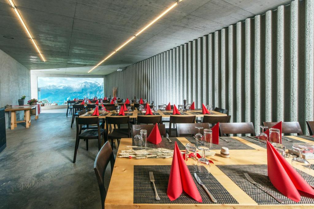 Restaurace v ubytování Le Mayen de Colombire