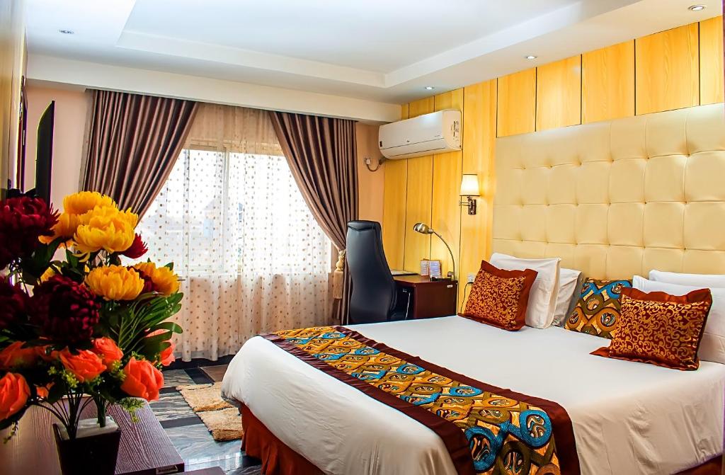 Gallery image of Golden Tulip Garden City Hotel - Rivotel in Port Harcourt