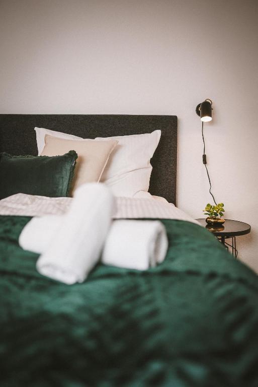 Sadebo Apartments Lübeck mit Terrasse oder Balkon - 16