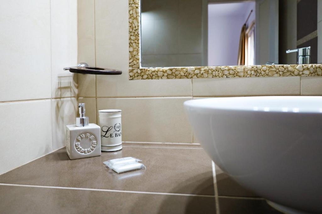 A bathroom at Morro de las Mesias