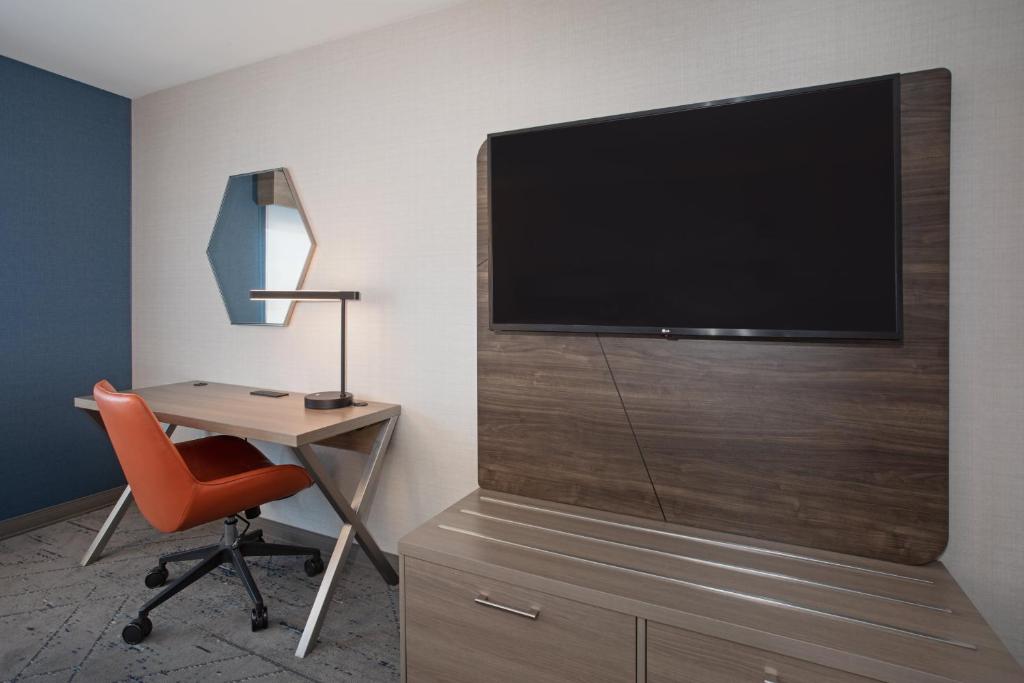 Holiday Inn Express Hotel & Suites Grand Junction, an IHG Hotel - Habitación Estándar