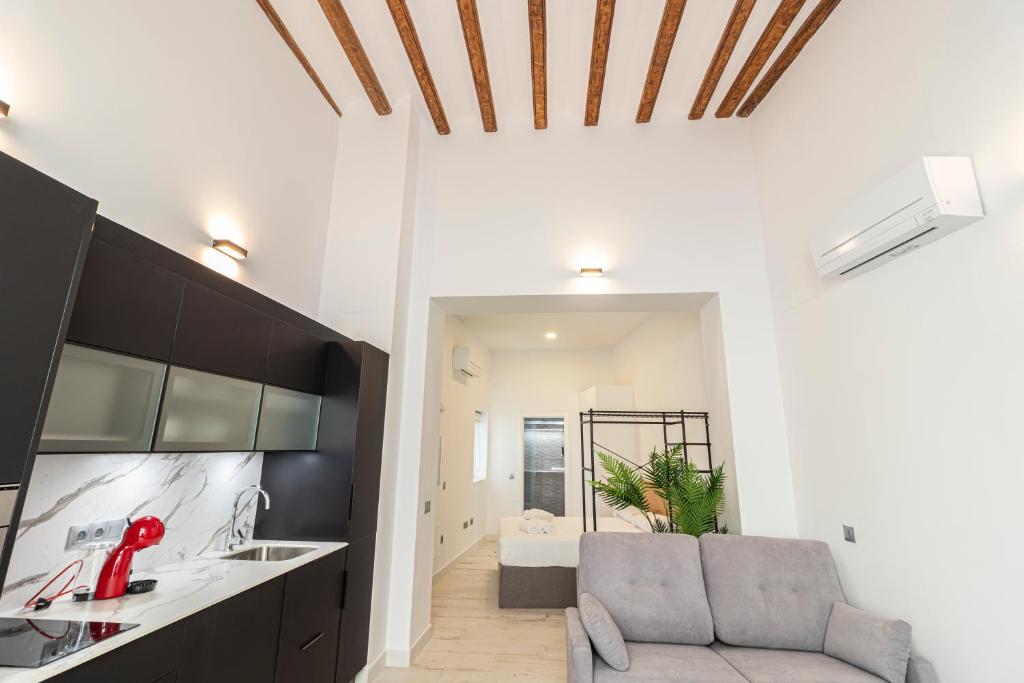 Posteľ alebo postele v izbe v ubytovaní Allo Apartments San Roque 2ºB