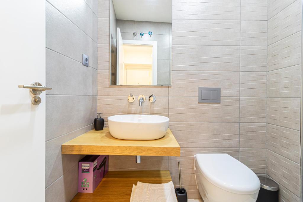 Koupelna v ubytování Allo Apartments San Roque 3ºB